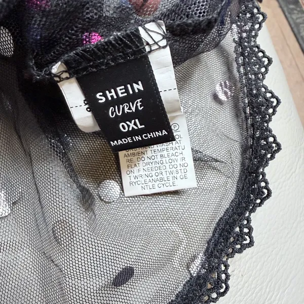 SheIn Black Mesh Boxy Sequin Top Sheer Evening Size 0XL - Image 5