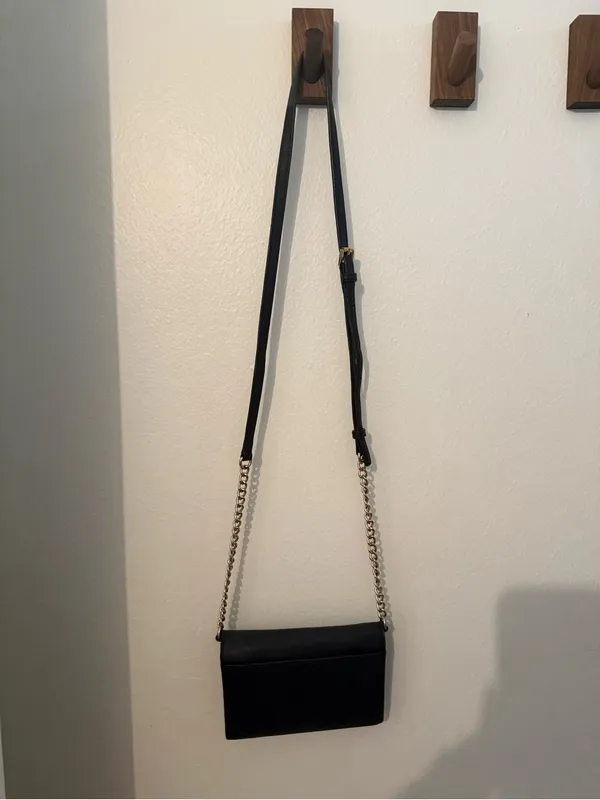 Michael Kors Black Leather Crossbody Bag - Image 5