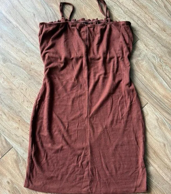 Elegant Sleeveless Dress Brown Size L - Image 2