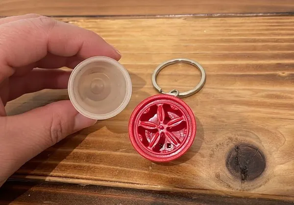 Vintage Tupperware Mini Key Chain Quick Shake Cup Tumbler Lid Pill Container Red - Image 5