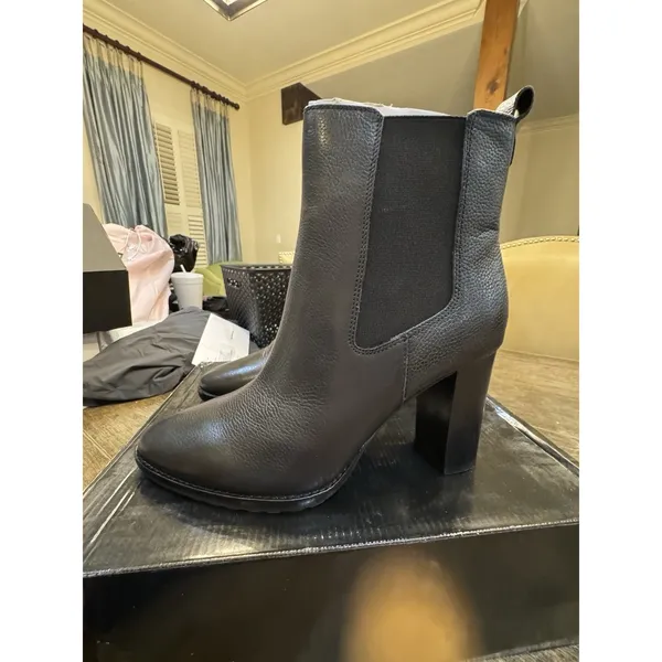 Lauren Ralph Lauren Mylah Tumbled Leather Bootie Black Size 10B - Image 3