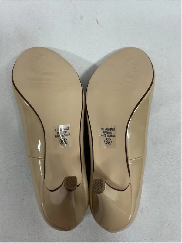 Womans New In Box City Classified Kaylee Mary Jane Pumps Size 8.5 Beige - Image 6