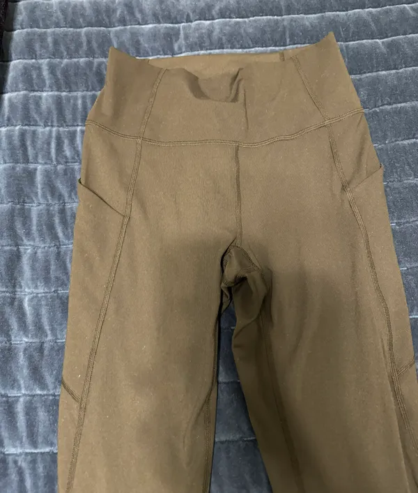 Fabletics Highwaisted PureLuxe Leggings - Image 4