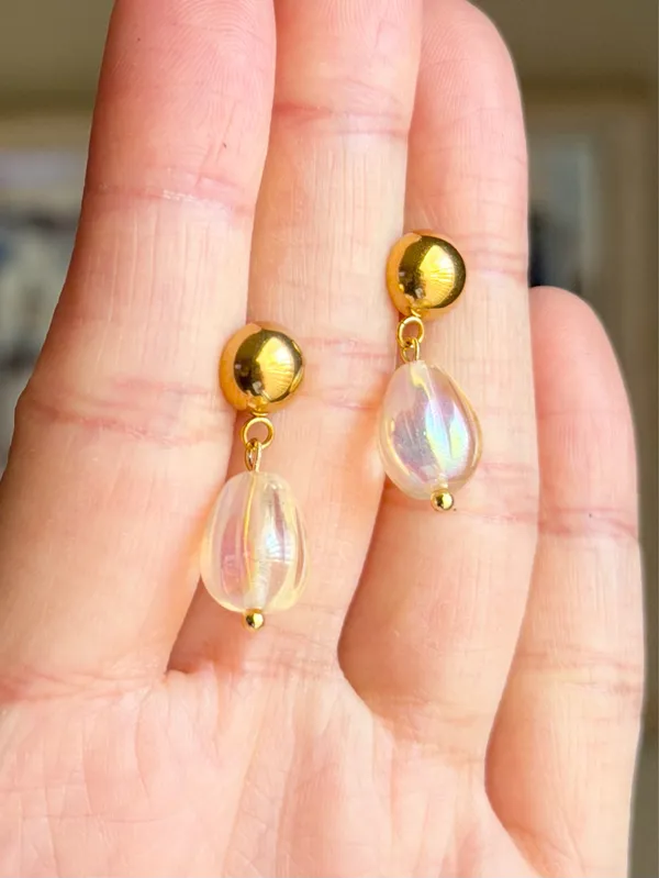Handmade pear teardrop Czech glass simple minimalist earrings💛 - Image 3