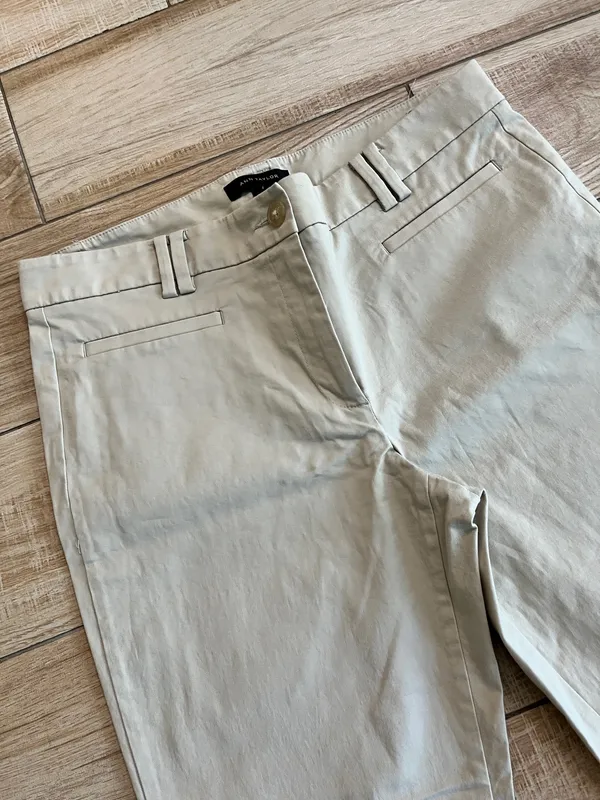Womens Ann Taylor Khaki Tan Cropped Pants - 6 - Image 2