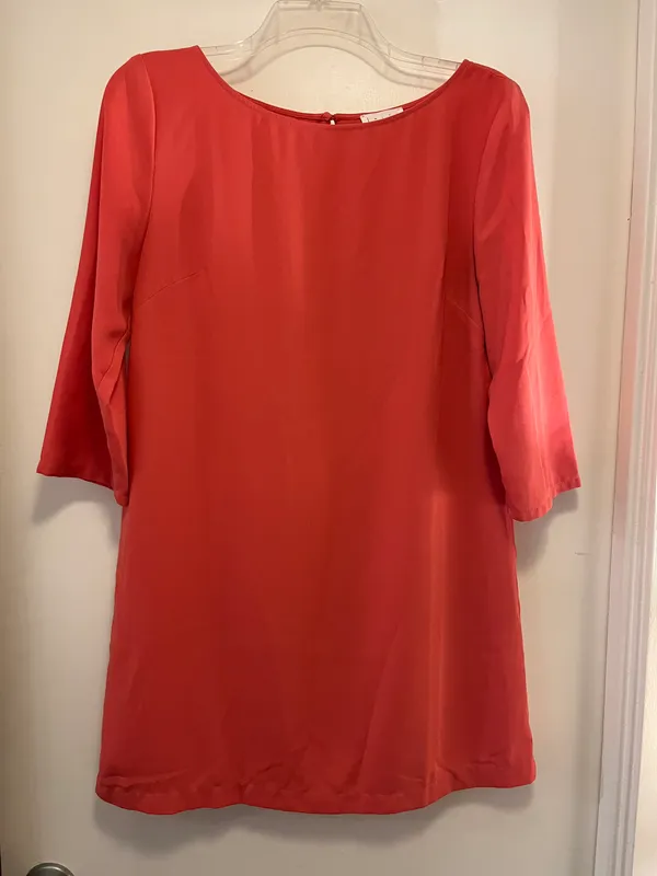 Coral Quarter Sleeve Shift Dress - Size Medium - Image 4