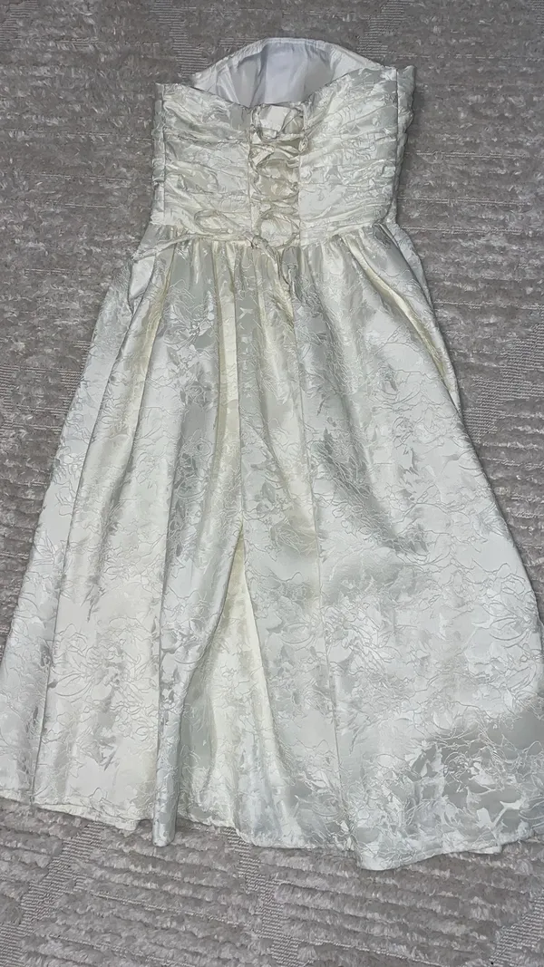 Amazon Strapless Dress - Image 2