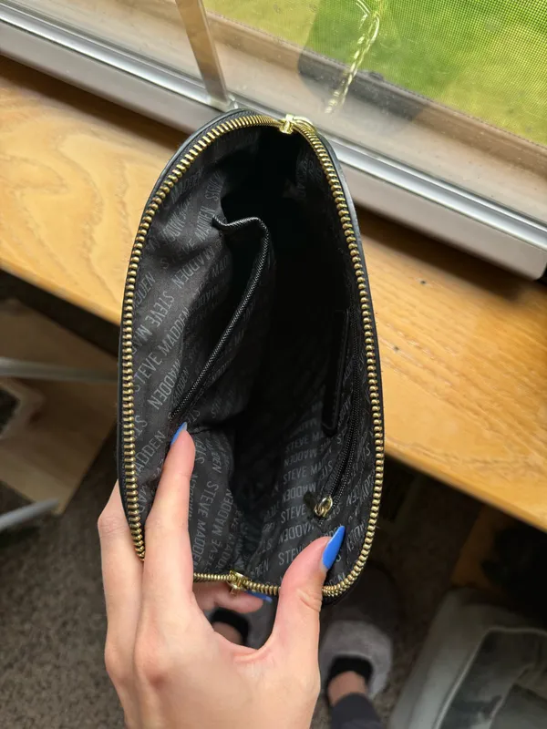 Steve Madden Purse Crossbody - Image 4