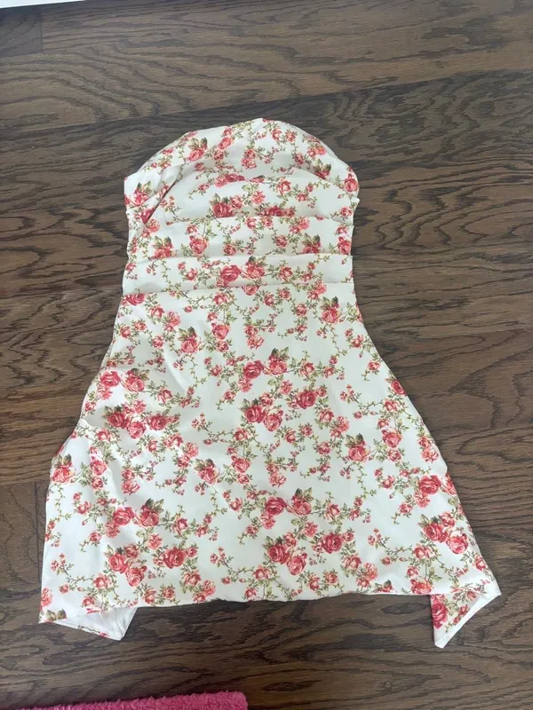 Boutique Formal dress - Image 2
