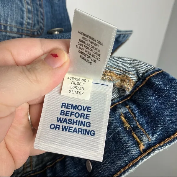 Old Navy‎ distressed jean jacket size XXL - Image 4
