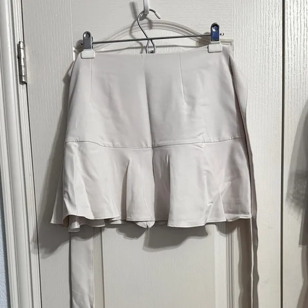 Zara Front Bow Tie Micro Mini Ruffle Skirt Skort Coquette Preppy Minimalist - Image 4