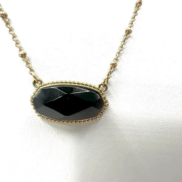Black and gold tone pendant necklace - Image 11