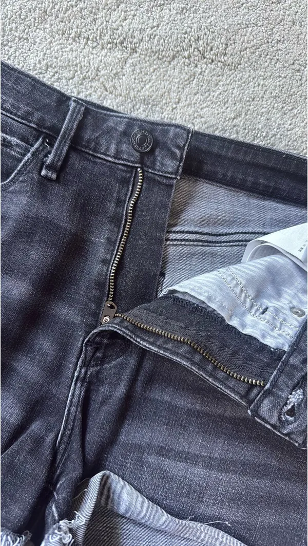 Abercrombie & Fitch Simone High Rise Jean Short - Image 4