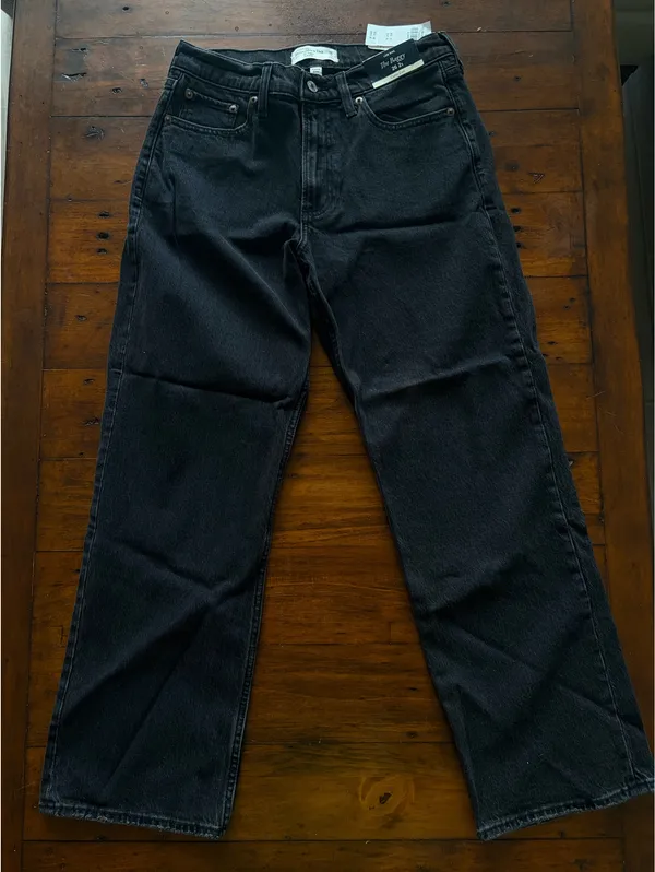 Abercrombie & Fitch Black Jeans - Image 5