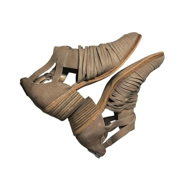 Vince Camuto Women's Sz 7.5 Pamelle Boot Tan Taupe Nubuck Sliced Leather Cutouts - Image 7