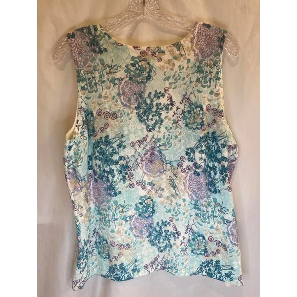 Christopher Banks NWT Woman L Sleeveless Scoop Neck Soft Floral Cottagecore Top - Image 7
