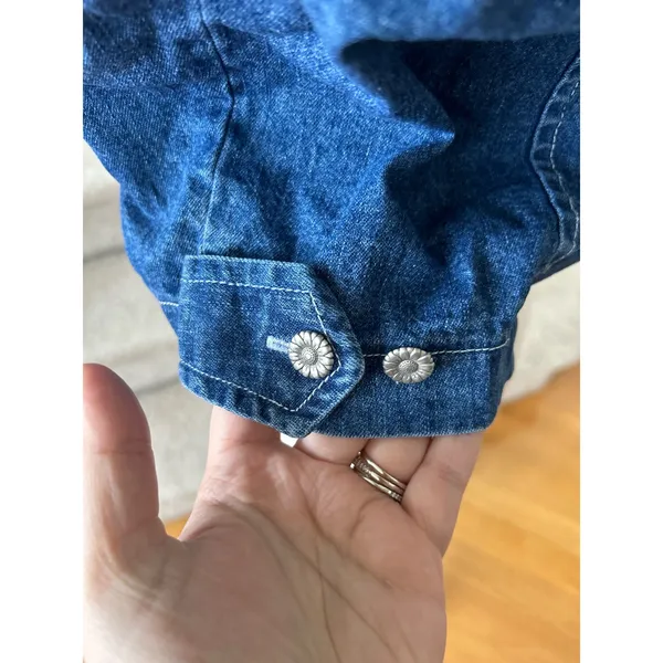 Vintage Denim Daisy Button Sleeveless Vest Cottage Western Boho Whimsygoth - Image 3
