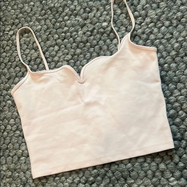 Abercrombie & Fitch Baby Pink Cropped Tank Size Small - Image 4