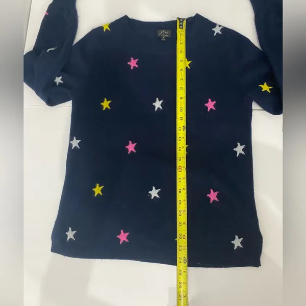 J.Crew Everyday Cashmere Navy Star Crewneck Sweater Size Medium - Image 5
