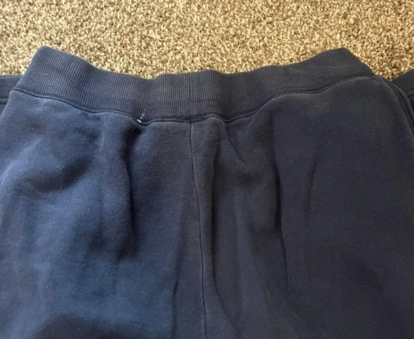 Nike sweatpants - Image 4