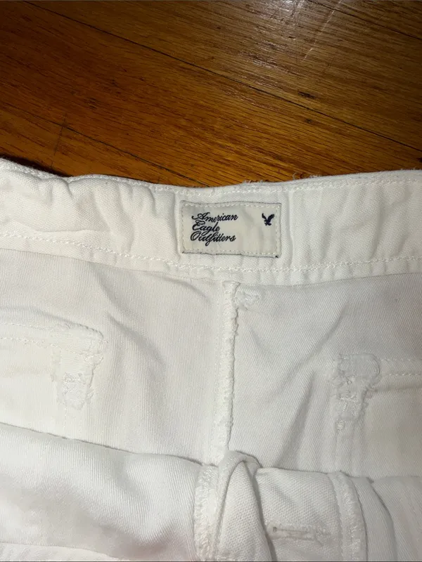 American Eagle Outfitters White Cargo Pants - Image 5