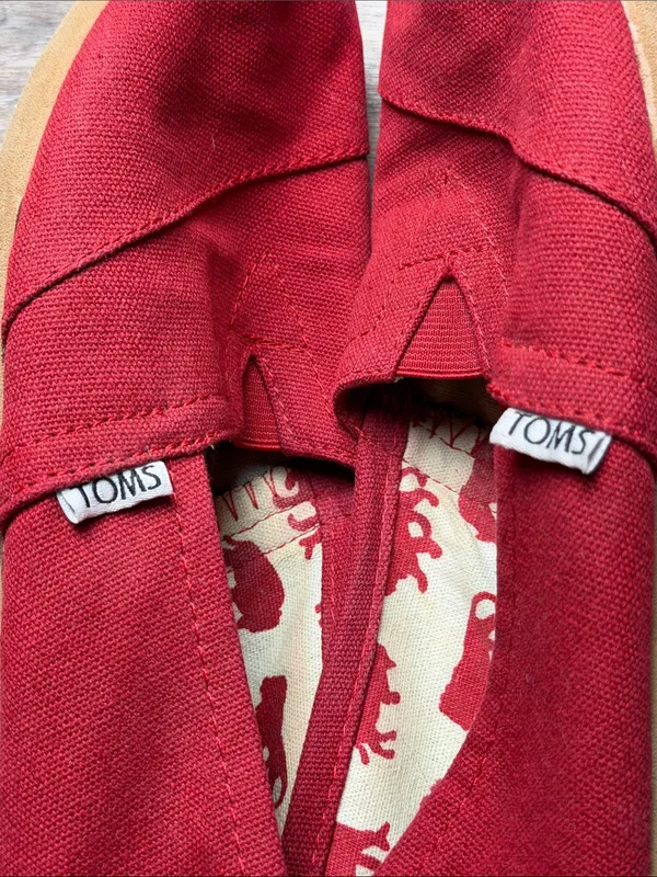 TOMS Classic Red Canvas Alpargata Slip On Shoes Size 7 - Image 2