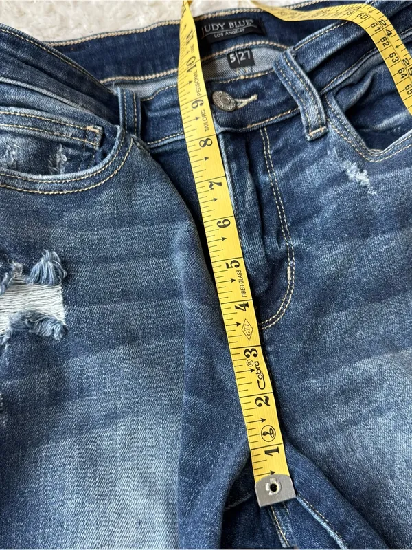 Judy Blue 5/27 Mid Rise Cuffed Destroyed Boyfriend Fit Jeans Distressed Denim - Image 10