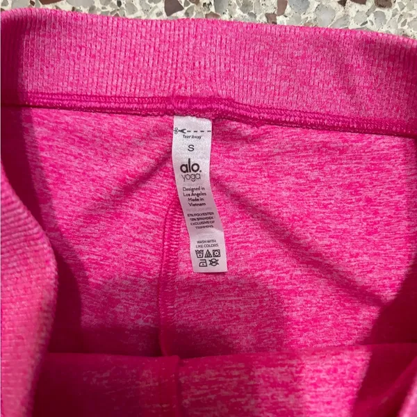 Alo yoga pink leggings small - Image 5
