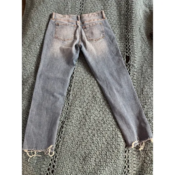 Banana Republic Girlfriend Jeans Medium Wash Blue Raw Hem Denim 28/6 - Image 3