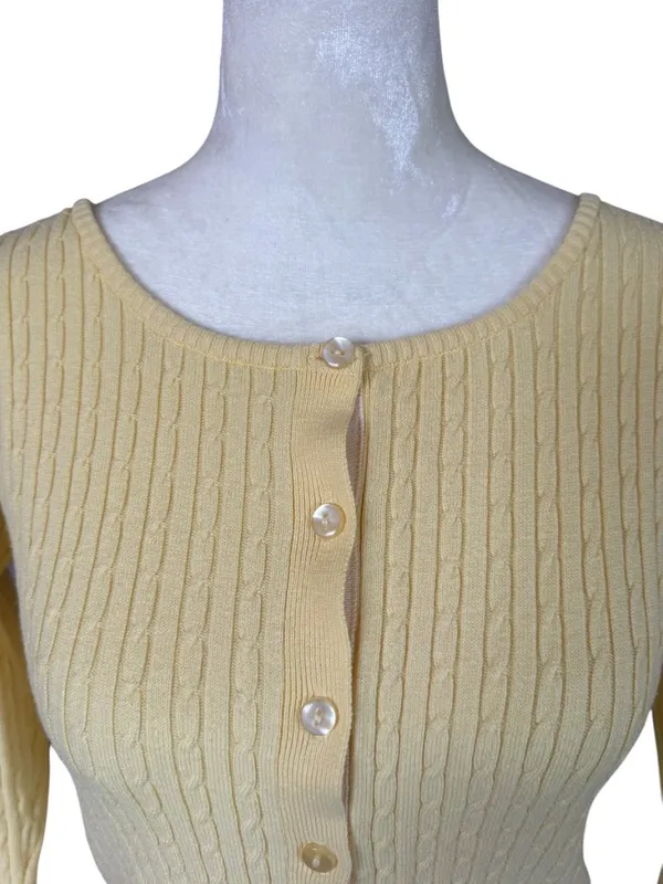 Women's yellow ribbed knit 3/4 sleeve button down top cuffed sleeves size M - Image 5