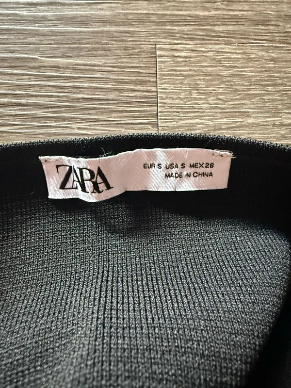 ZARA Black Sweetheart Top Neckline - Image 3