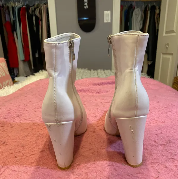 SheIn Mini White Booties - Image 4