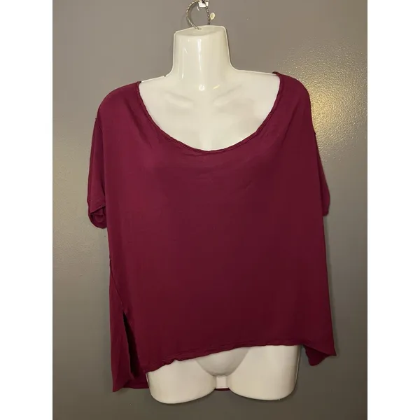 We The Free Shirt Womens Small Red Scoop Neck Short Sleeve Relaxed Tee Top - Image 2