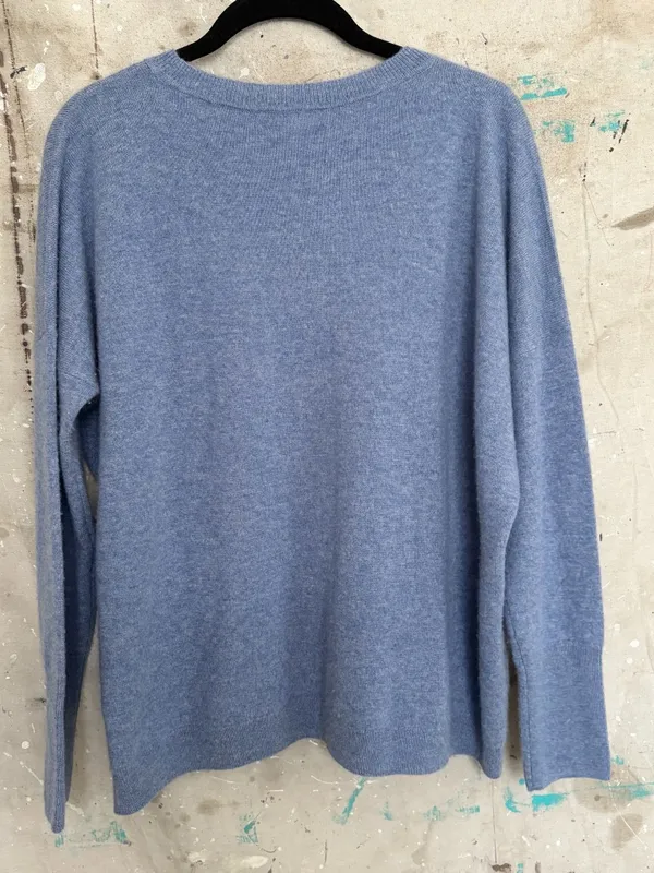 J Crew Cashmere Crewneck Boyfriend Sweater - Image 4