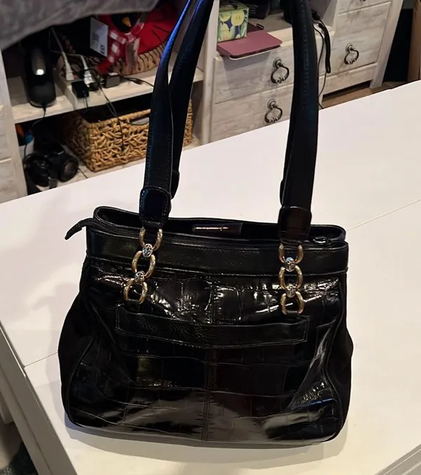 Brighton, multi compartment, leather, two tone purse - Image 2
