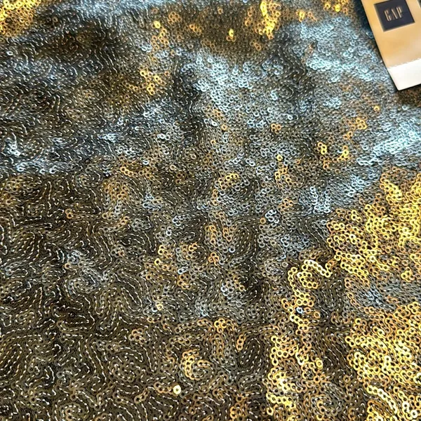Gap Silver Sequin Mini Skirt - Image 2