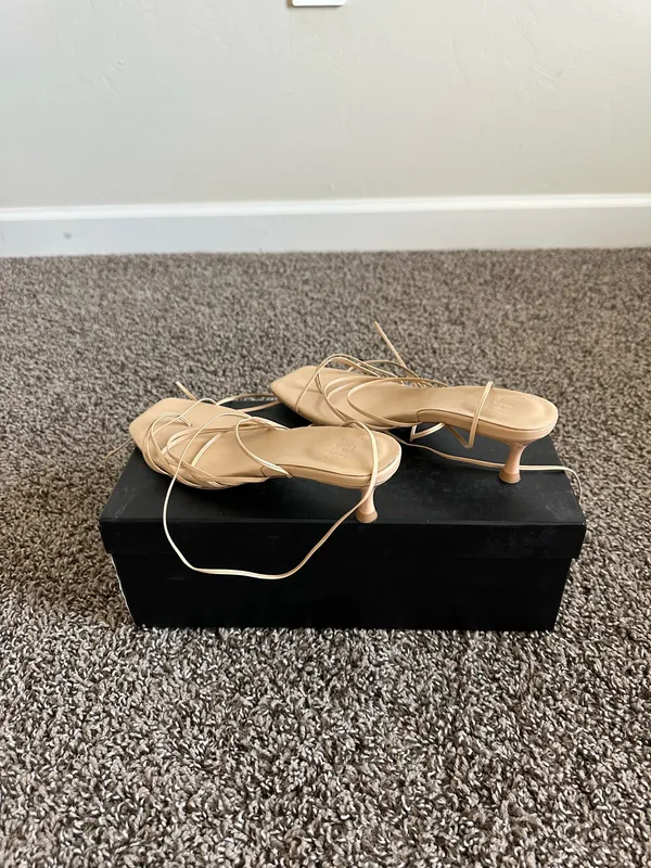 LPA Lucia Heel in Nude, size 6.5 - Image 5
