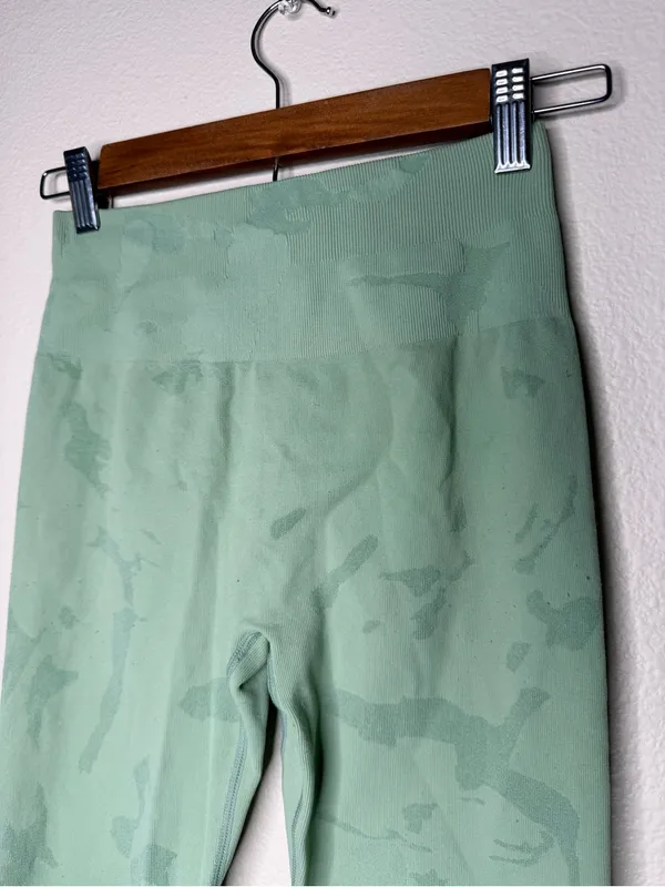 Aurola Women's Camo Leggings 25" Green High Waisted Athleisure S Pilates Workout - Image 5