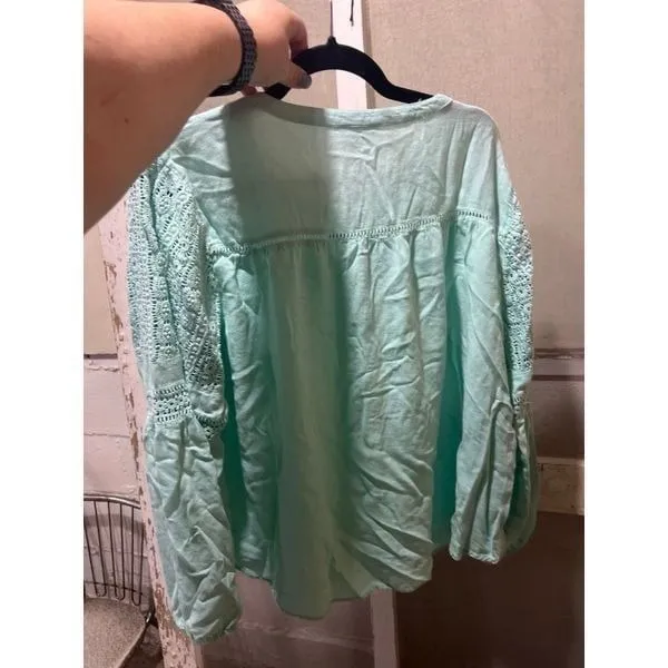 Crown & Ivy woman blouse soft XL‎ - Image 5