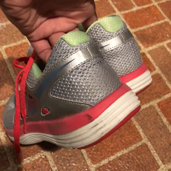 Nike Women’s Dual Fusion Lite Sneakers - Image 7