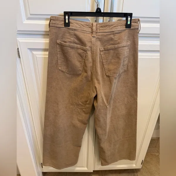 Universal Threads Tan Wide Leg Pants - Image 3