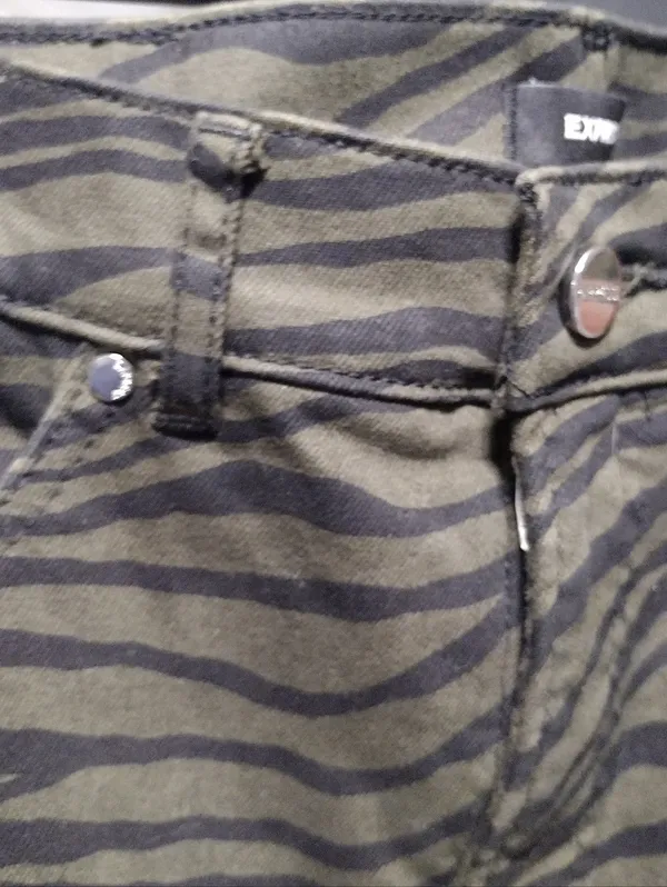 Express Olive Green Zebra-Print Straight Jeans - Image 3