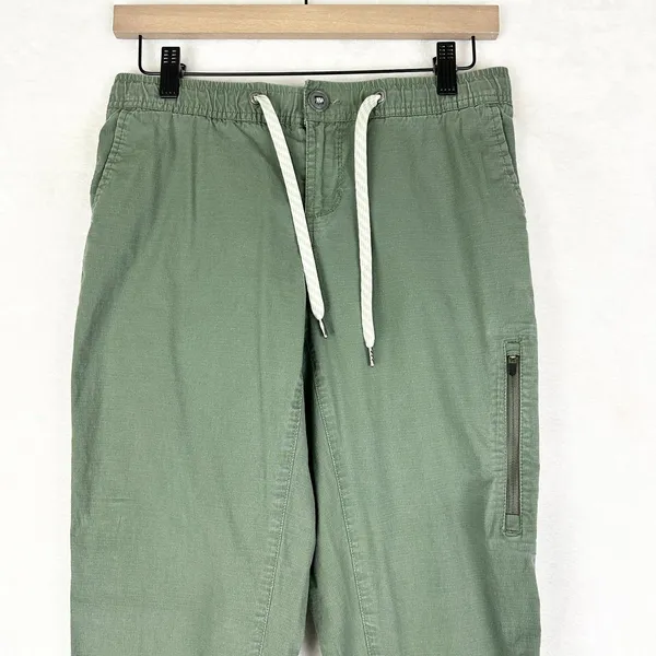 Vuori Women's Ripstop Pant Size Medium Army Green Outdoor Hiking - Image 3