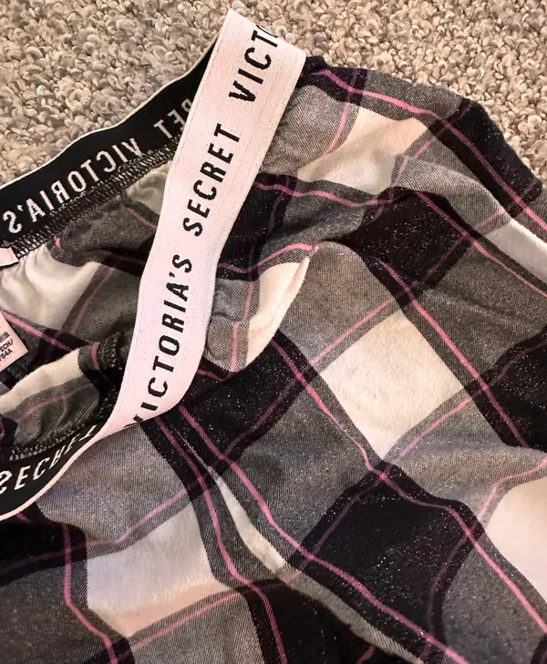 Victoria’s Secret plaid pajama pants Oversized - Image 5