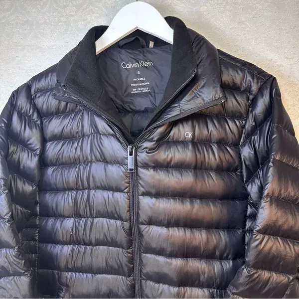 Calvin Klein Women's Black Packable Down Puffer Jacket Lightweight Small - Image 4