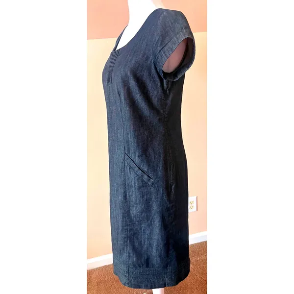 Boden Denim Shift Dress Womens 4L Blue‎ Excellent Pintuck Pocket - Image 2