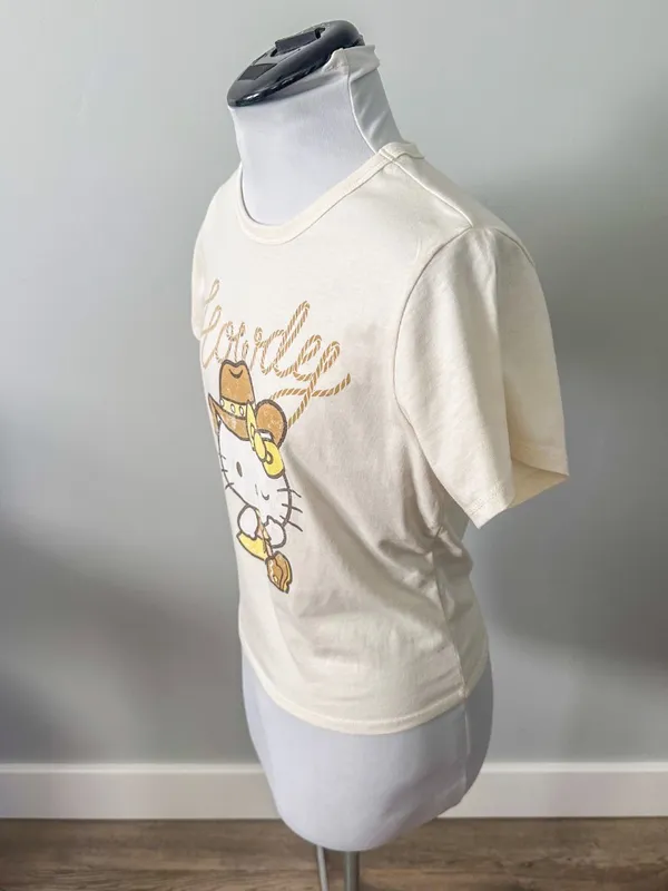 Hello Kitty Howdy Tee Shirt - Image 9