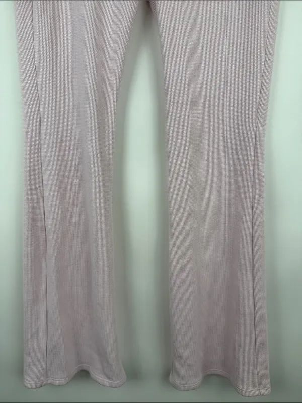 Gilly Hicks Mid Rise Flare Cozy Pink Waffle Lounge Pants Size Medium - Image 5