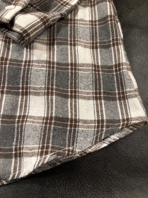 Ladies Small - Light Flannel - Image 4