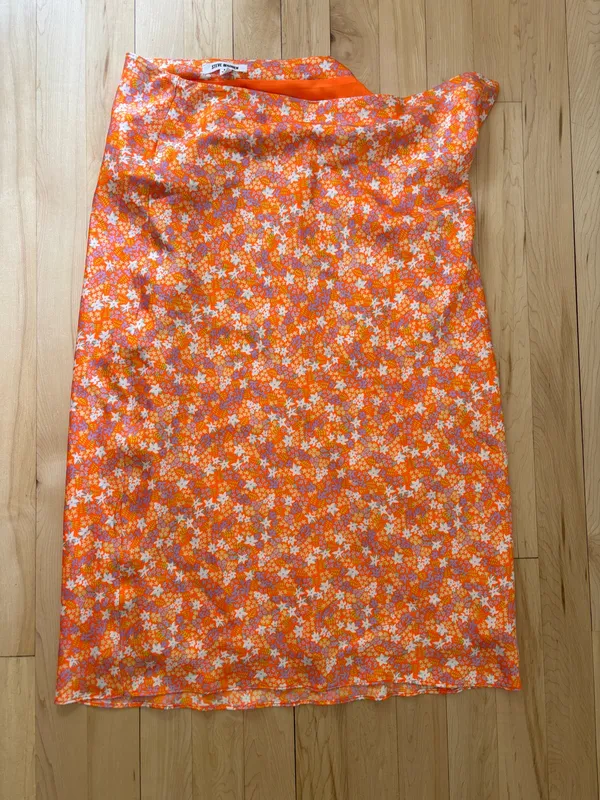 Steve Madden orange floral midi skirt - Image 2